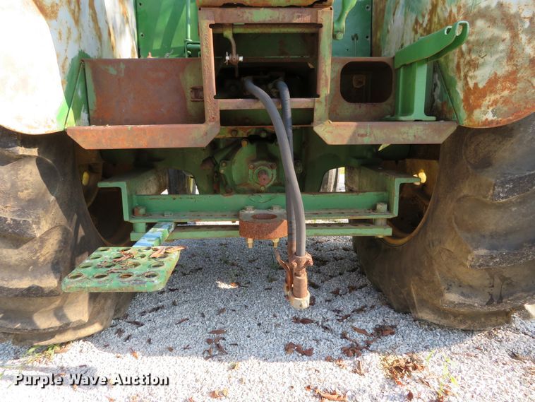 image for item GI9198 1954 John Deere R  tractor