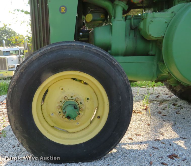 image for item GI9198 1954 John Deere R  tractor