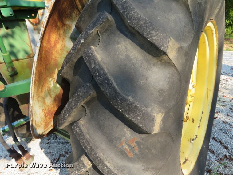 image for item GI9198 1954 John Deere R  tractor