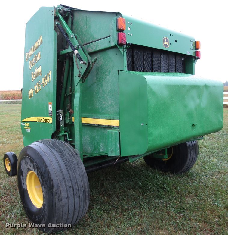 image for item GQ9125 2015 John Deere 569  round baler