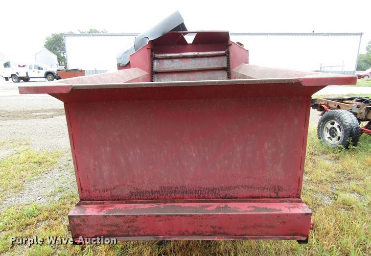 image for item GQ9127 1973 Schuler feed wagon