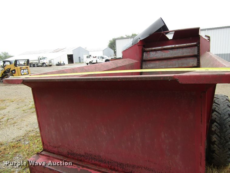 image for item GQ9127 1973 Schuler feed wagon