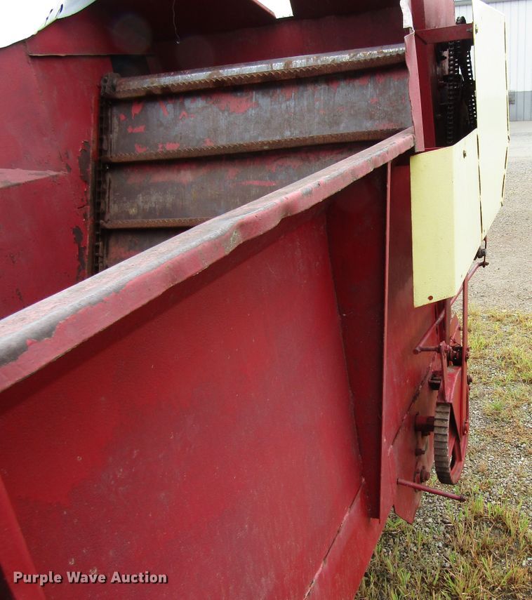 image for item GQ9127 1973 Schuler feed wagon