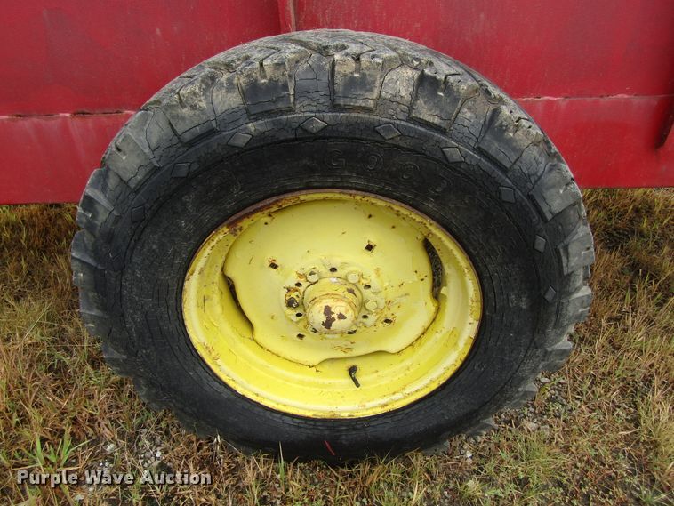 image for item GQ9127 1973 Schuler feed wagon