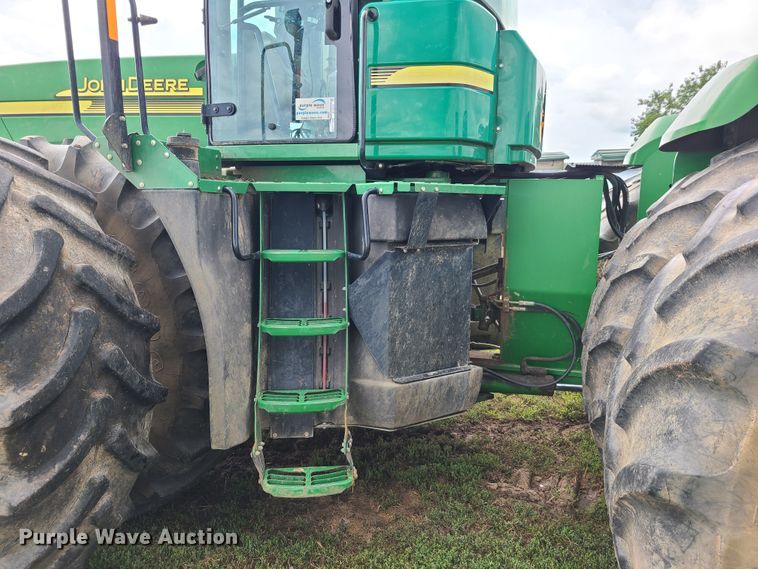 image for item GY9544 2003 John Deere 9420  4WD tractor