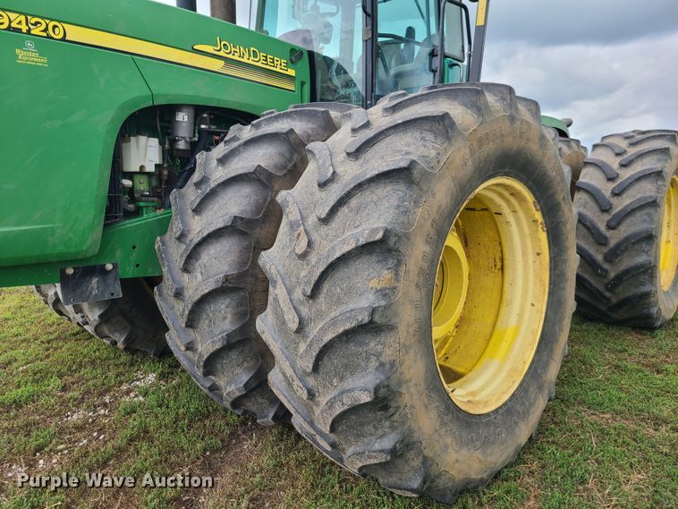 image for item GY9544 2003 John Deere 9420  4WD tractor