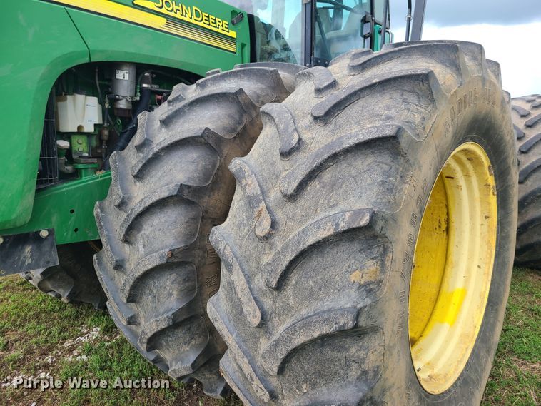 image for item GY9544 2003 John Deere 9420  4WD tractor