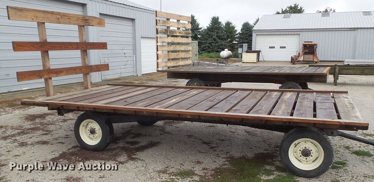 image for item HF9526 Hay wagon