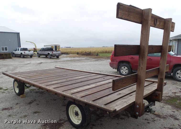 image for item HF9526 Hay wagon