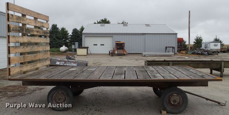 image for item HF9527 Hay wagon