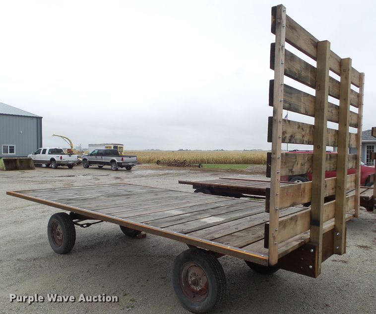 image for item HF9527 Hay wagon