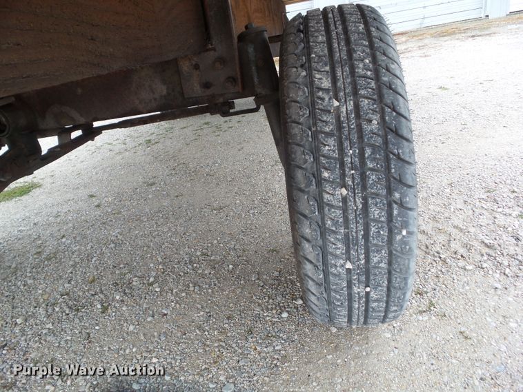 image for item HF9527 Hay wagon