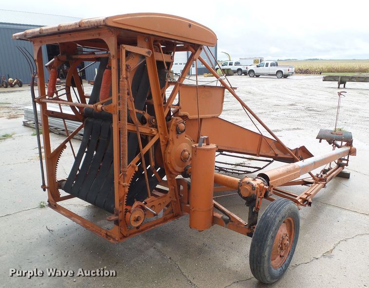 image for item HF9532 Allis Chalmers  round baler