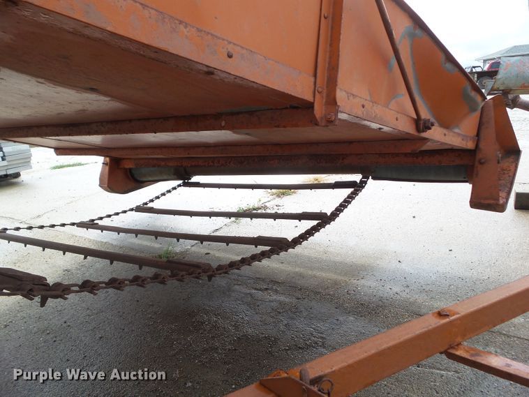 image for item HF9532 Allis Chalmers  round baler