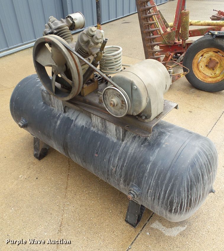 image for item HF9536 Westinghouse IVC-W8 air compressor