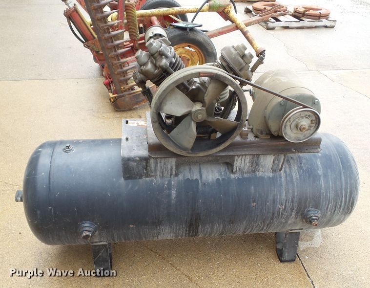 image for item HF9536 Westinghouse IVC-W8 air compressor