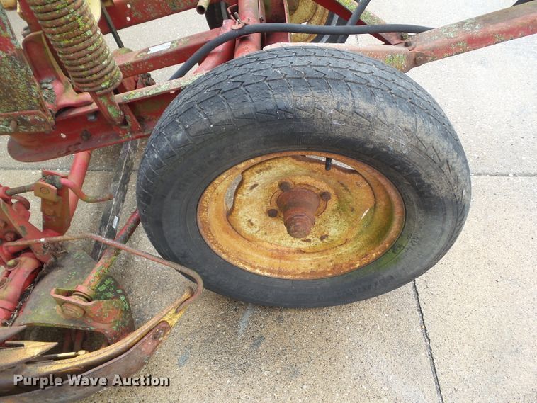 image for item HF9537 New Holland 47 sickle mower