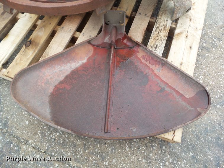 image for item HF9541 Farmall parts