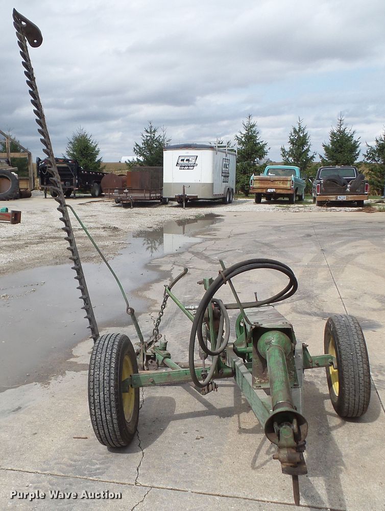 image for item HF9561 John Deere E037M sickle mower