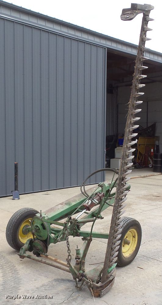 image for item HF9561 John Deere E037M sickle mower