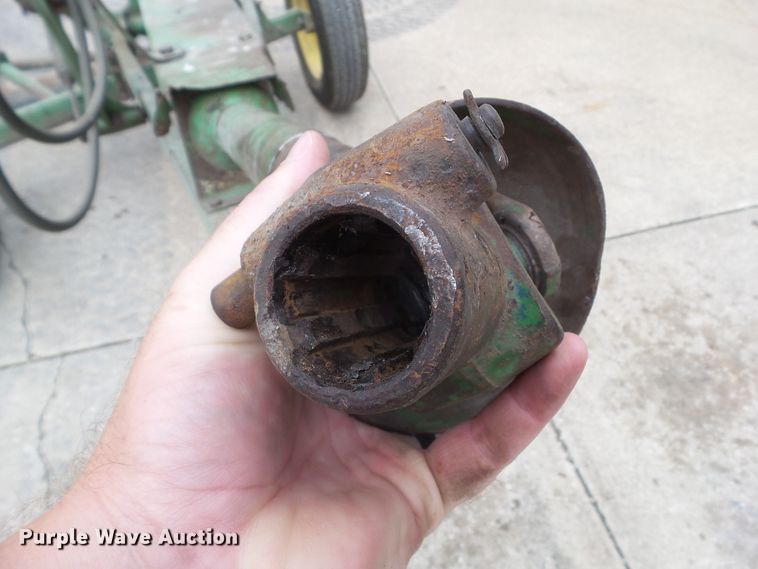 image for item HF9561 John Deere E037M sickle mower