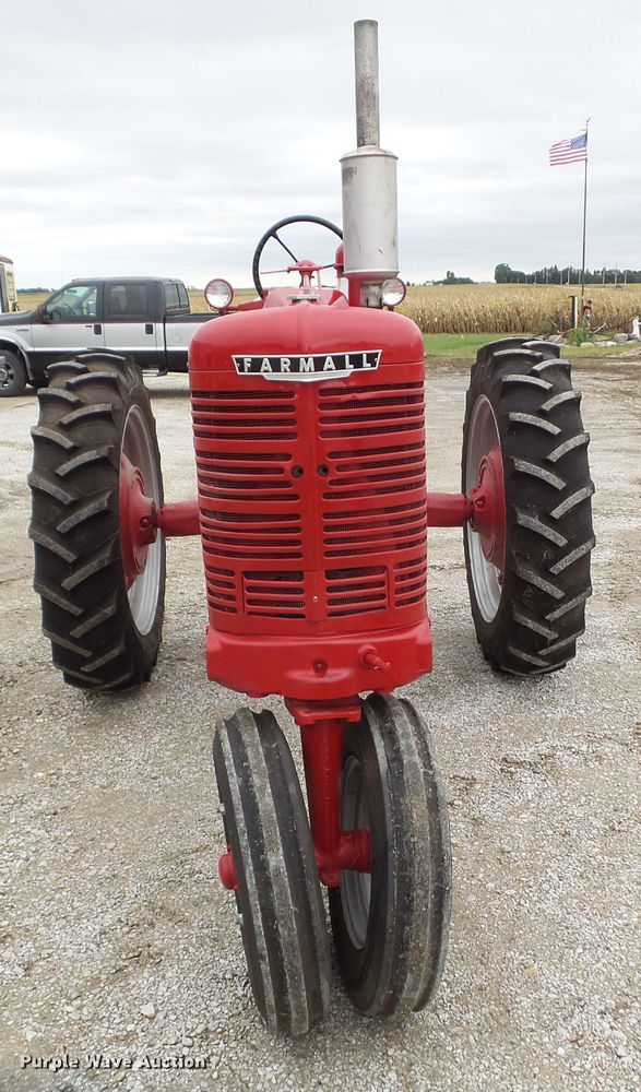 image for item HF9563 1952 Farmall M  tractor
