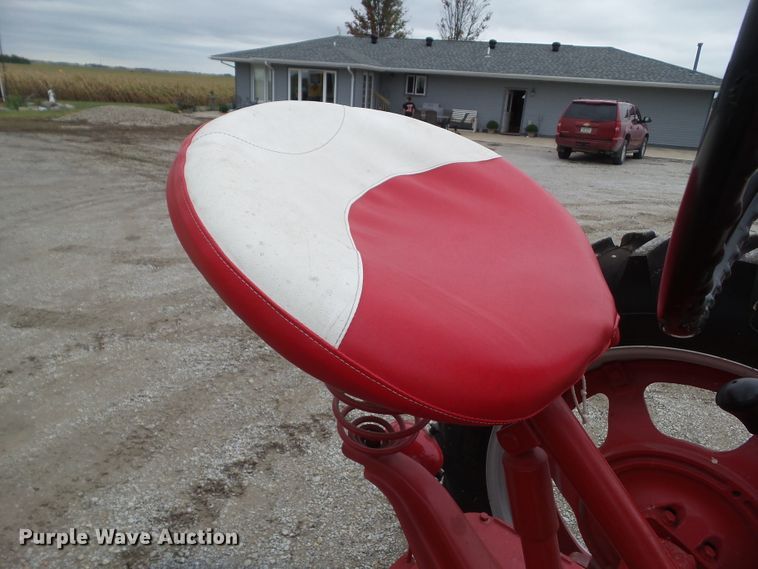 image for item HF9563 1952 Farmall M  tractor