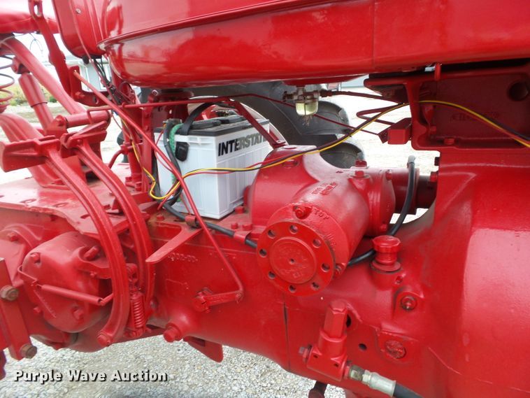 image for item HF9563 1952 Farmall M  tractor