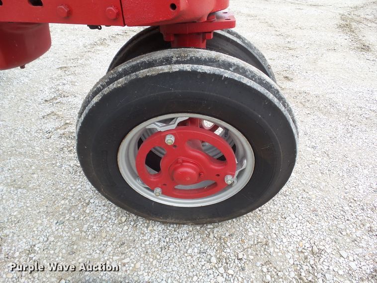 image for item HF9563 1952 Farmall M  tractor