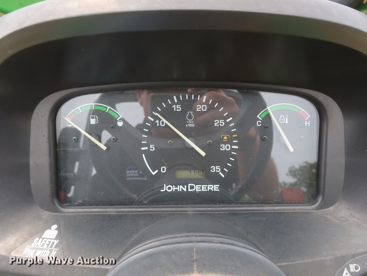 image for item HJ9327 2009 John Deere 4105  MFWD tractor