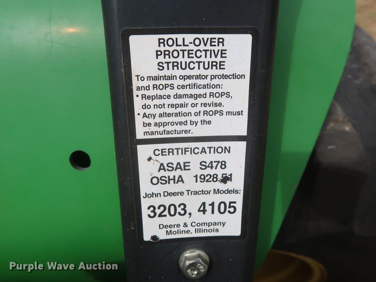 image for item HJ9327 2009 John Deere 4105  MFWD tractor