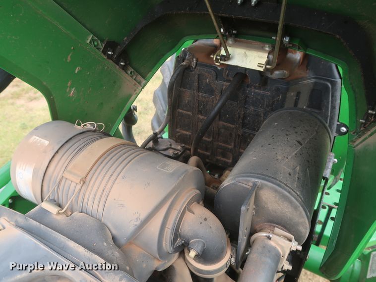 image for item HJ9327 2009 John Deere 4105  MFWD tractor