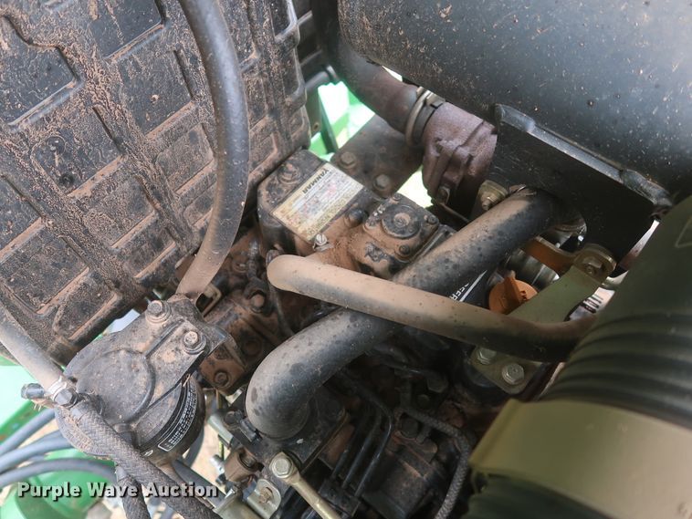 image for item HJ9327 2009 John Deere 4105  MFWD tractor