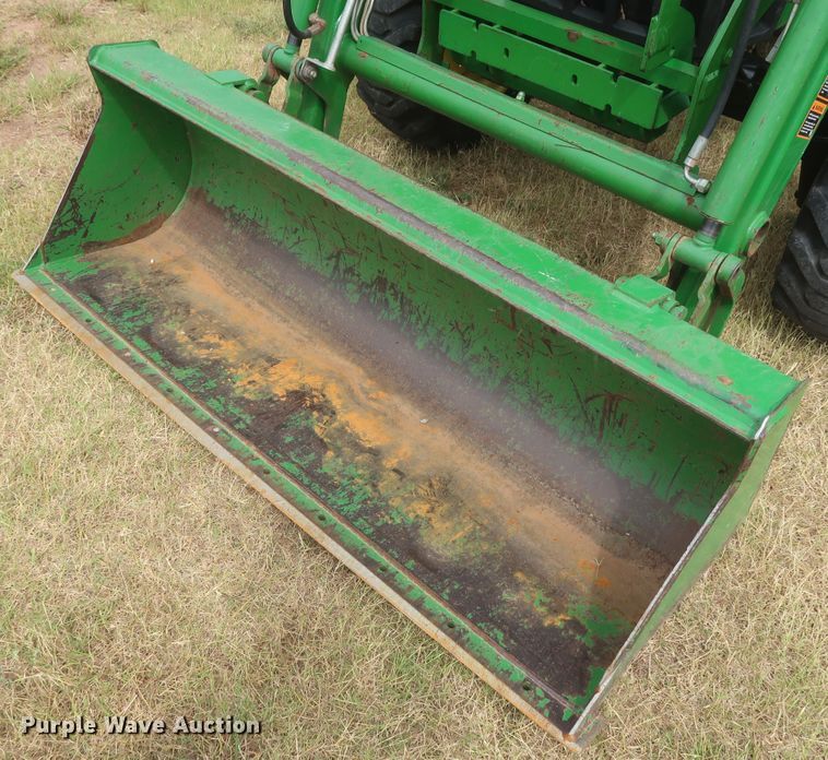 image for item HJ9327 2009 John Deere 4105  MFWD tractor