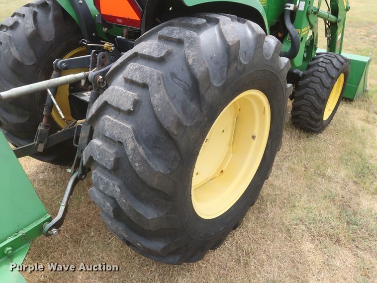 image for item HJ9327 2009 John Deere 4105  MFWD tractor