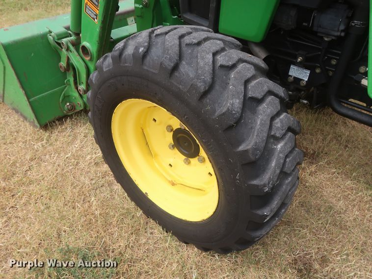 image for item HJ9327 2009 John Deere 4105  MFWD tractor