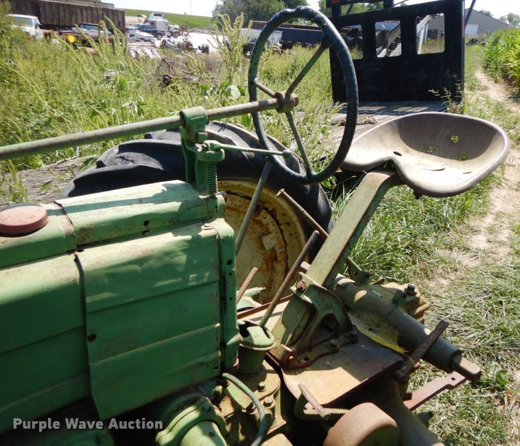 image for item HJ9545 John Deere  tractor