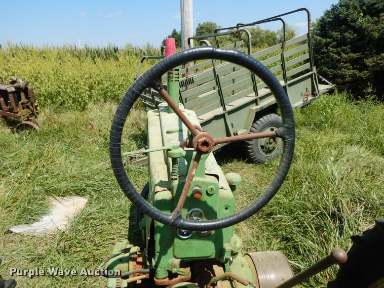 image for item HJ9545 John Deere  tractor