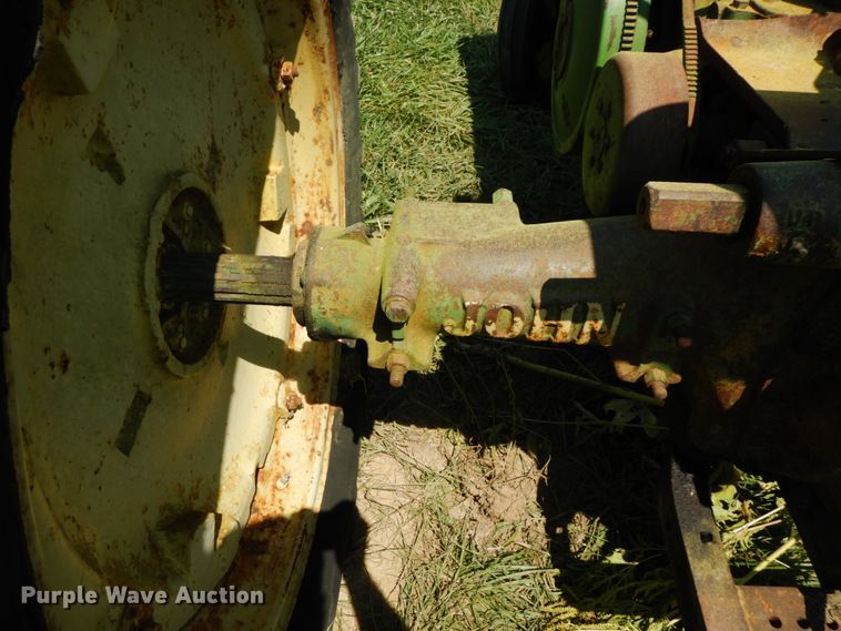 image for item HJ9545 John Deere  tractor