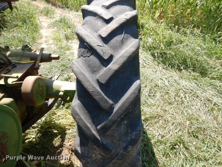 image for item HJ9545 John Deere  tractor