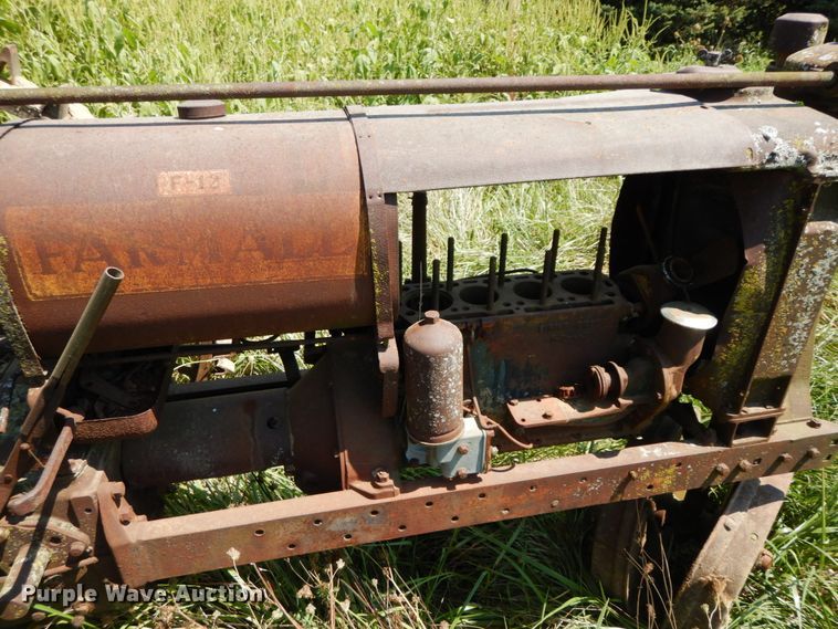 image for item HJ9546 Farmall F12  tractor