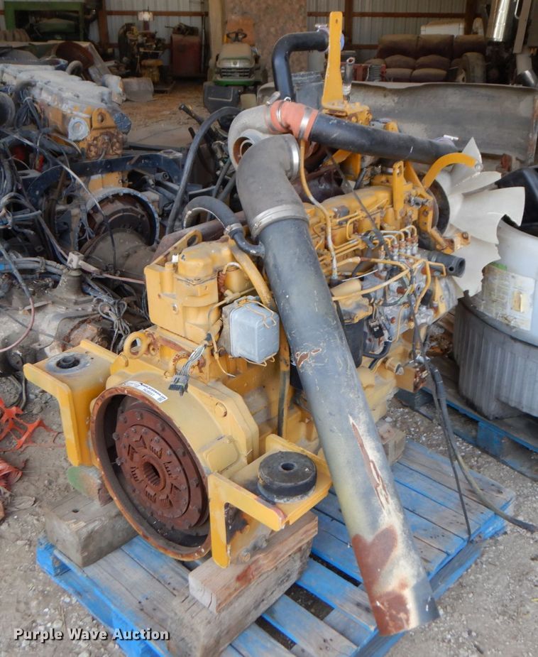 image for item HJ9551 John Deere six cylinder diesel engine