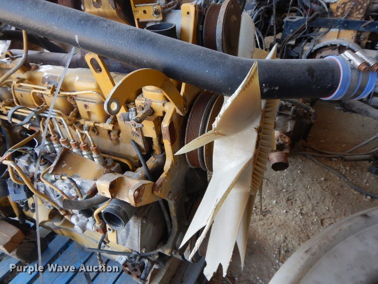 image for item HJ9551 John Deere six cylinder diesel engine