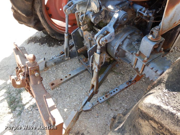 image for item HJ9562 Kubota M95S  tractor