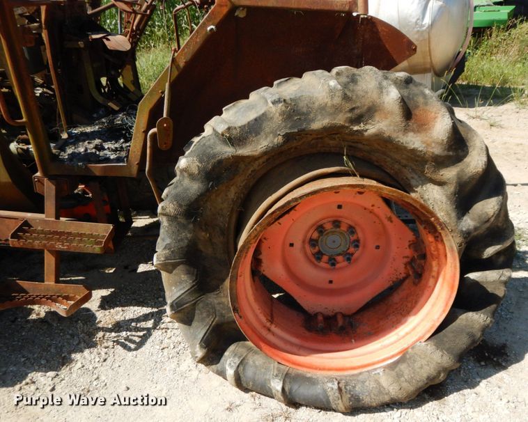 image for item HJ9562 Kubota M95S  tractor