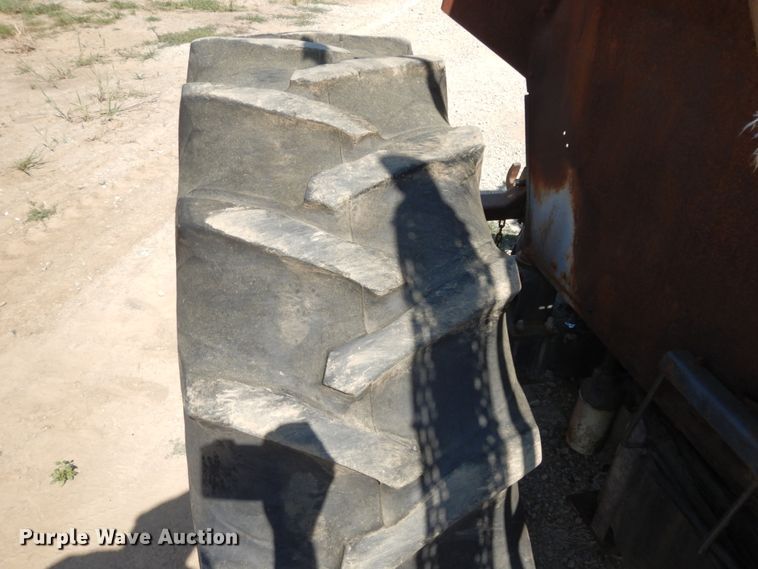 image for item HJ9562 Kubota M95S  tractor