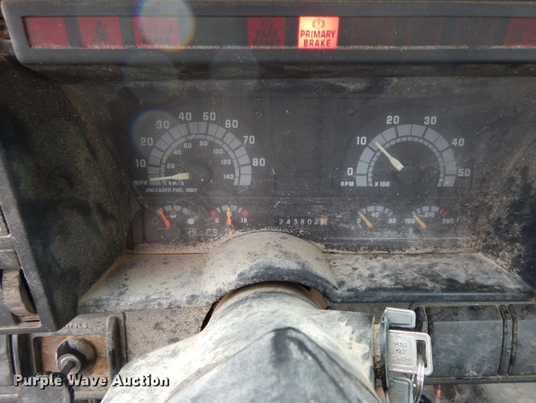 image for item HJ9630 1991 Chevrolet Kodiak C5500  flatbed truck