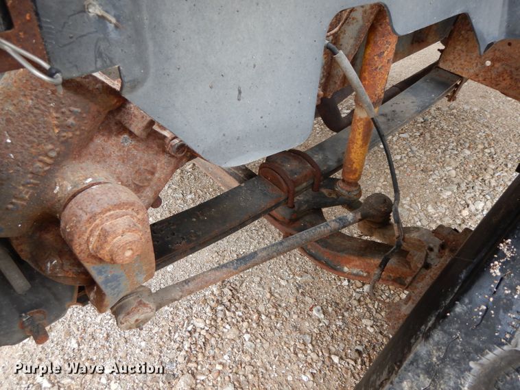 image for item HJ9630 1991 Chevrolet Kodiak C5500  flatbed truck