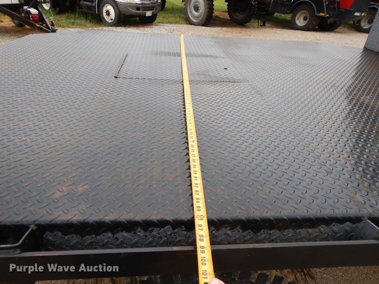 image for item HJ9630 1991 Chevrolet Kodiak C5500  flatbed truck