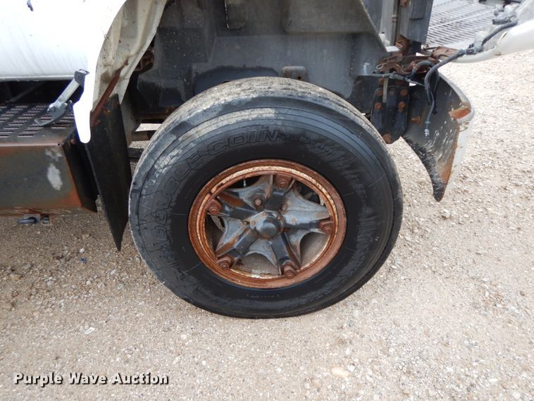 image for item HJ9630 1991 Chevrolet Kodiak C5500  flatbed truck